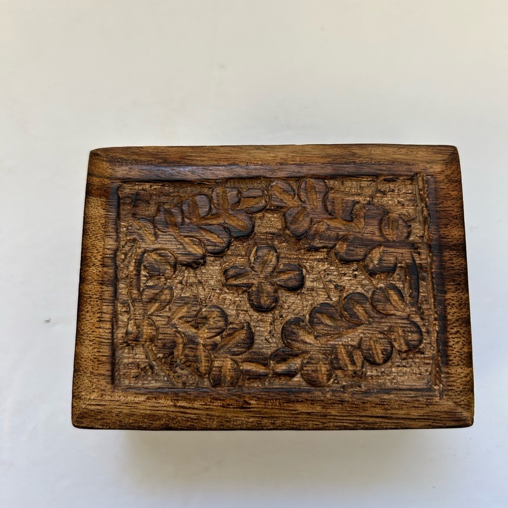 Hand-carved wooden box, can use for storing small items like jewelry